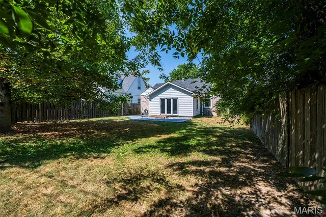 $369,900 | 8638 Rosalie Avenue, Brentwood, MO 63144