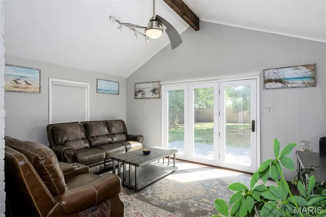 $369,900 | 8638 Rosalie Avenue, Brentwood, MO 63144