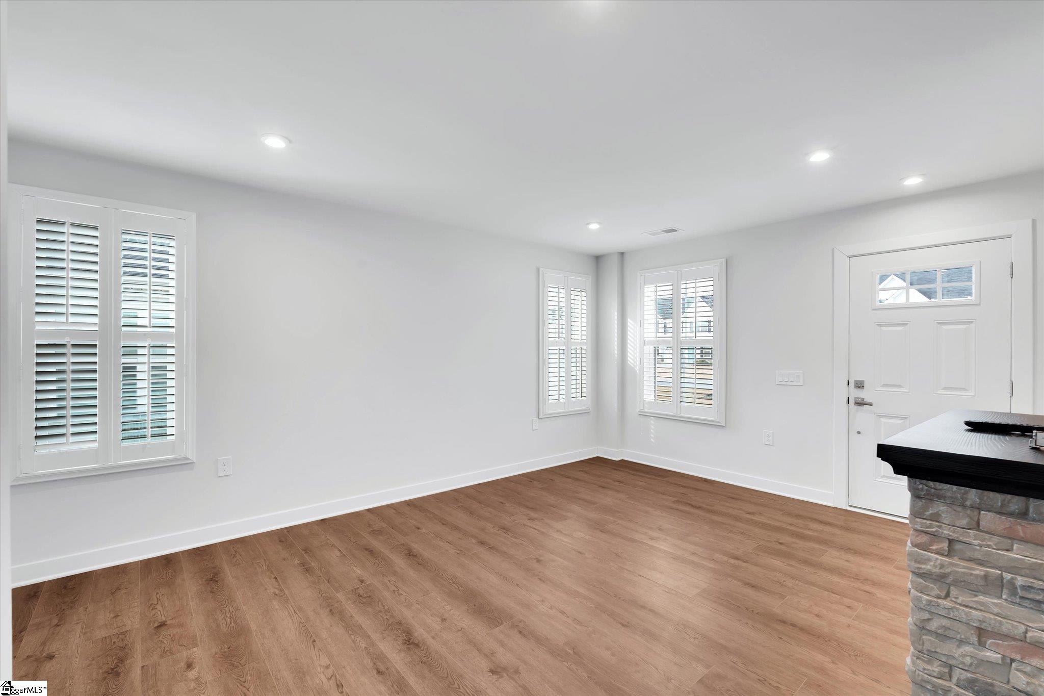 246 Scenic Road Anderson, SC 29621 - Photo 13 of 31