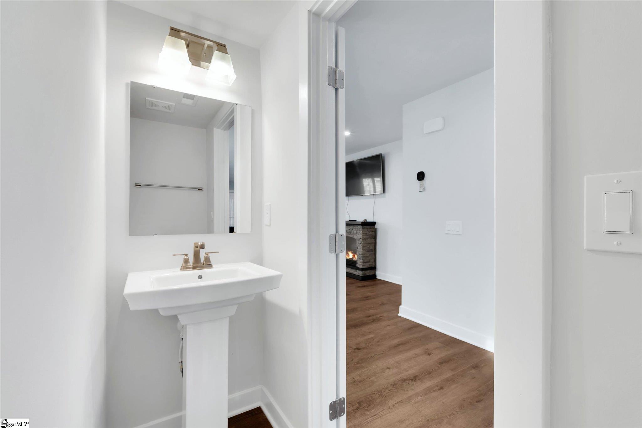 246 Scenic Road Anderson, SC 29621 - Photo 17 of 31