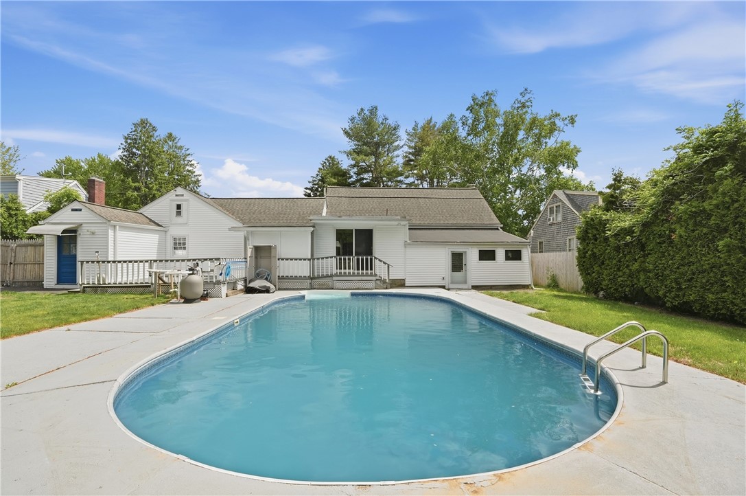 24 Seymour Street Warren, RI 02885 - Photo 26 of 30