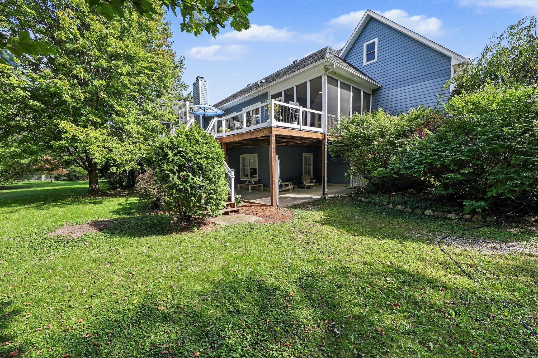 7353 Jennings Road Whitmore Lake, MI 48189 - Photo 10 of 105 081_file_5075