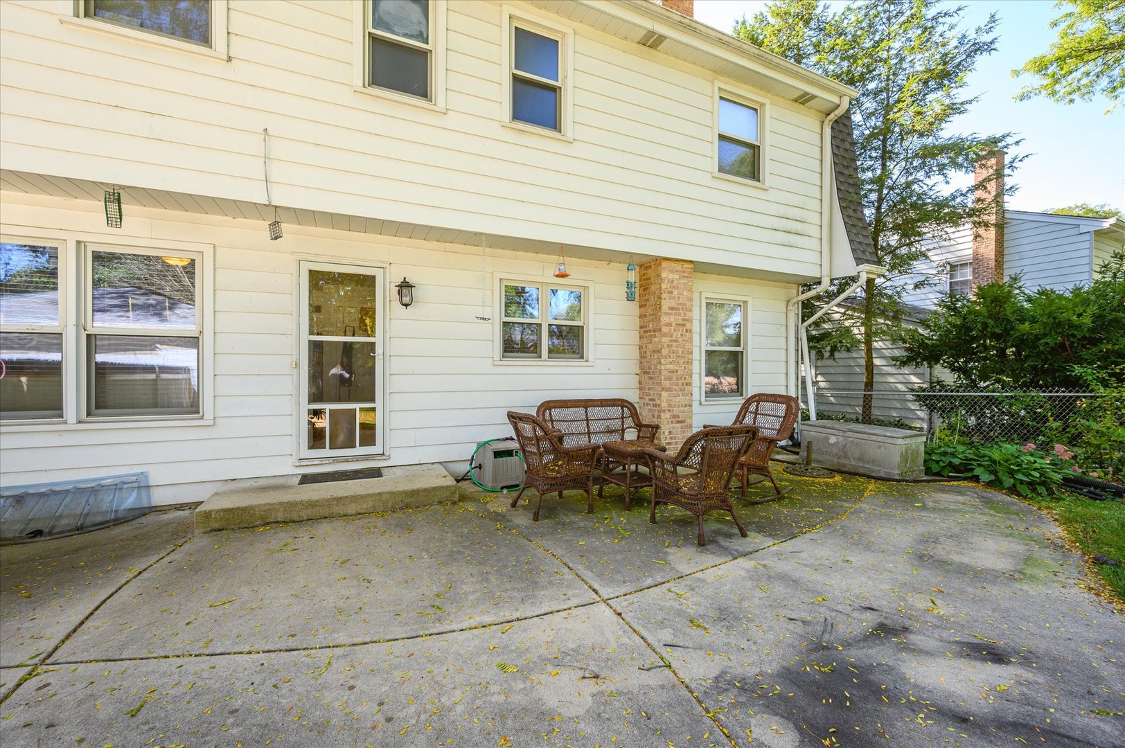 1709 Kay Road Wheaton, IL 60187 - Photo 33 of 37 a backyard of a house with outdoor seating