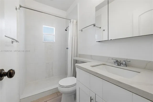 $2,150 | 521 Northeast 70th Street, Unit 2, Miami, FL 33138