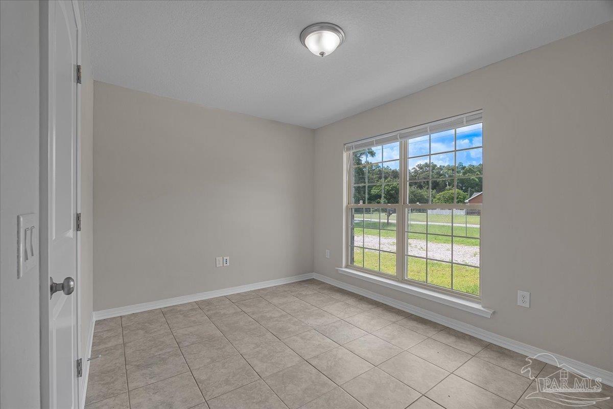 255 Kenmore Road Pensacola, FL 32503 - Photo 35 of 43