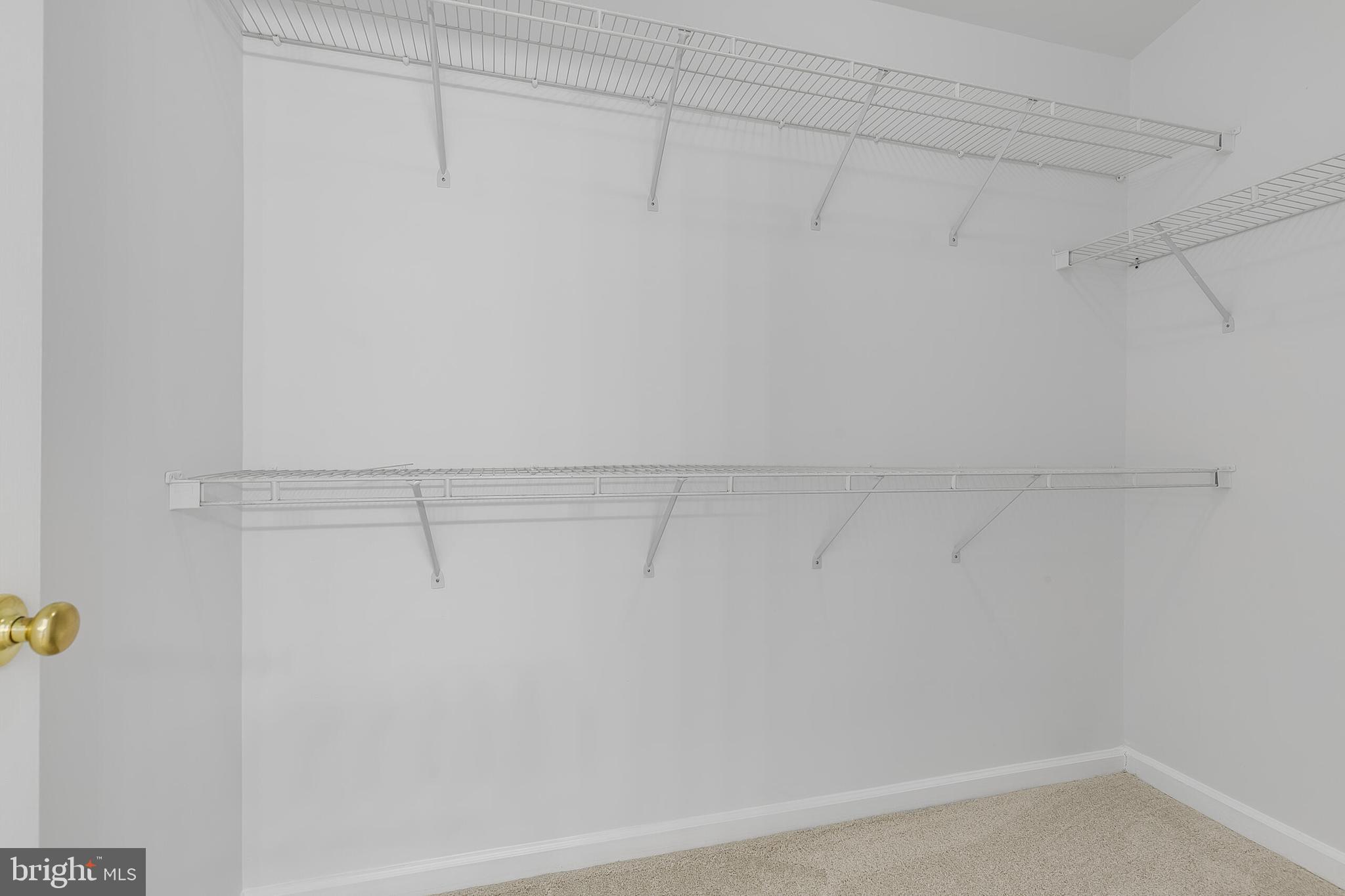 46716 Cavendish Square Sterling, VA 20165 - Photo 22 of 42 a view of a room