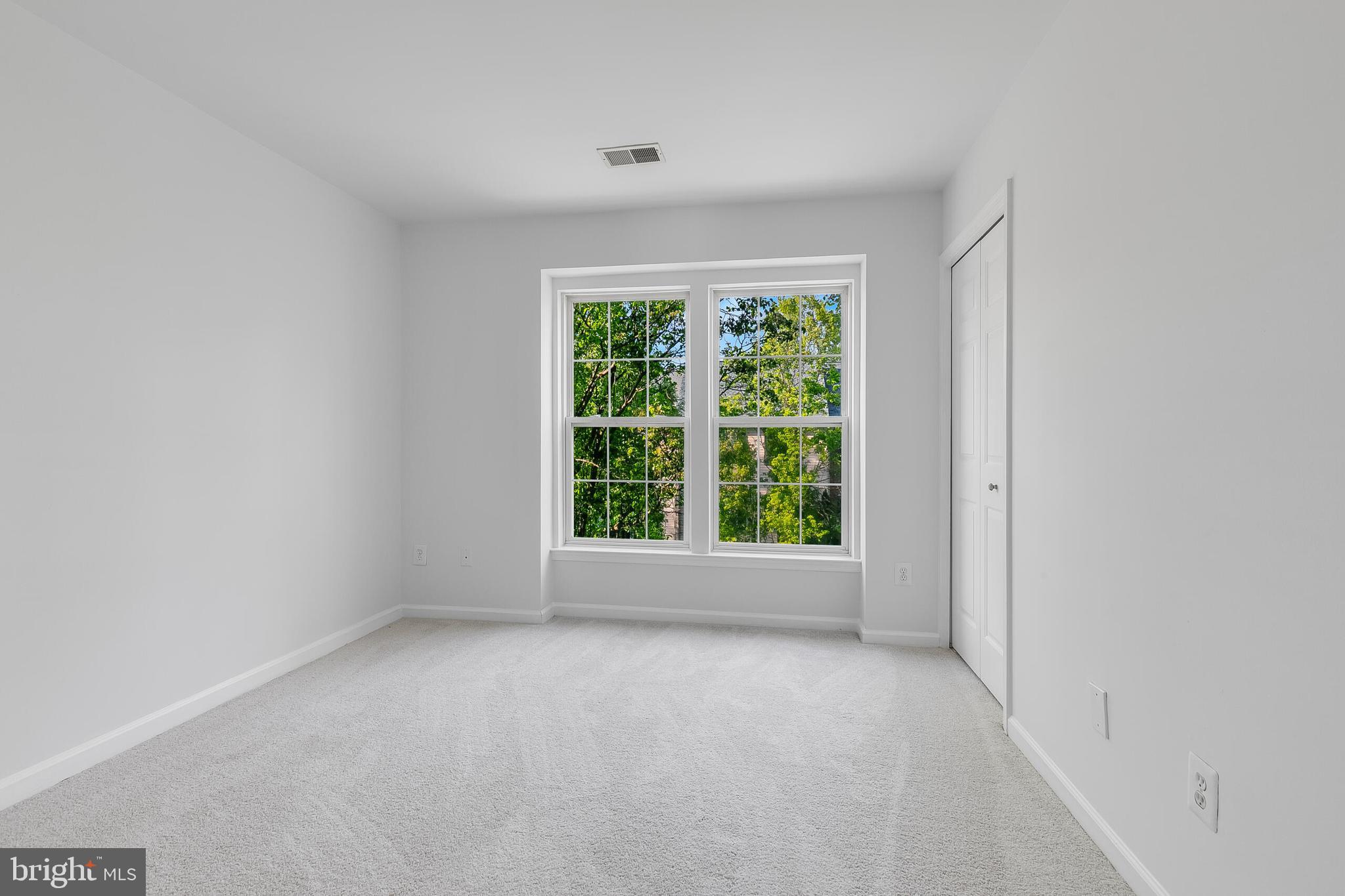 46716 Cavendish Square Sterling, VA 20165 - Photo 24 of 42