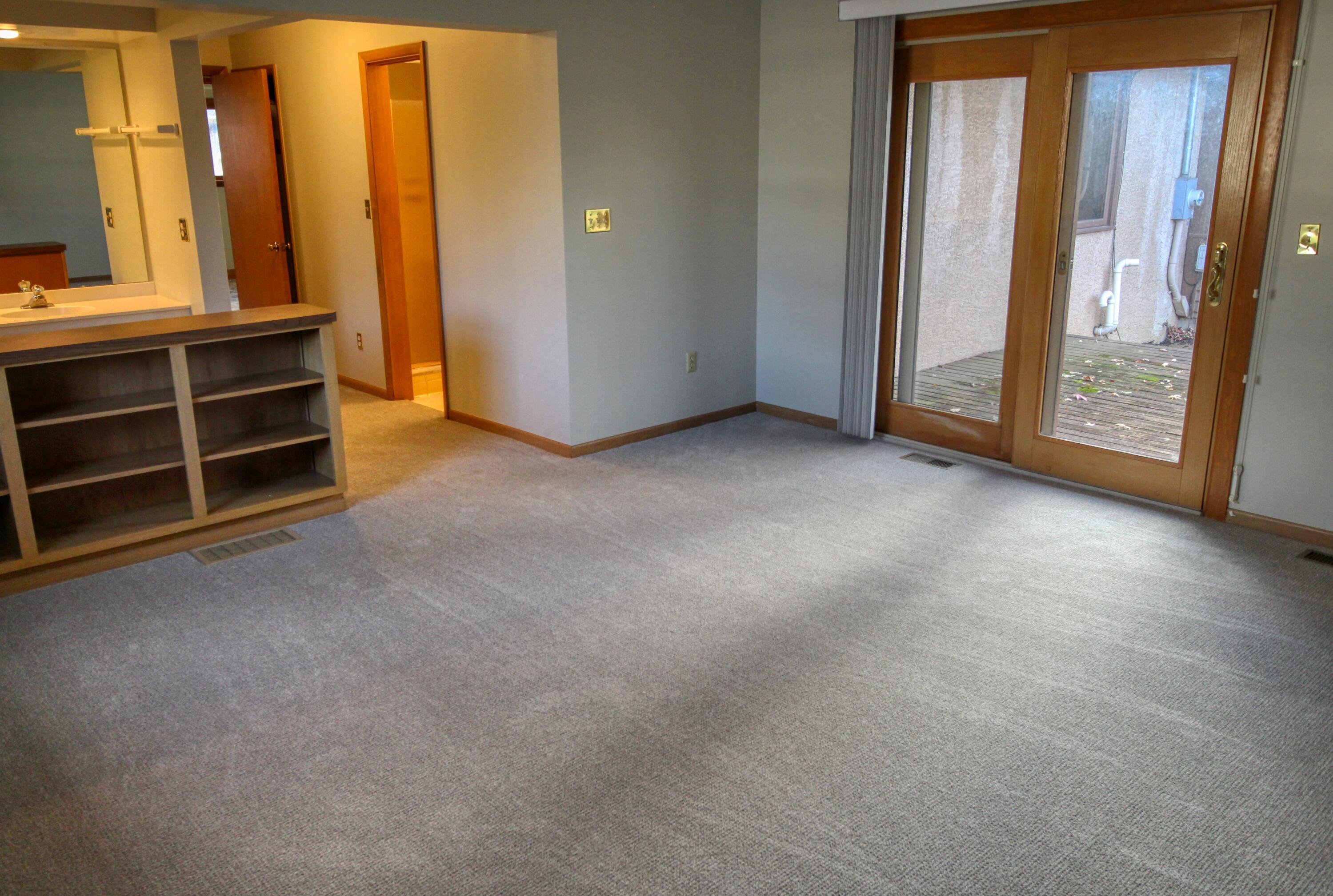 2066 Middlesex Road Columbus, OH 43220 - Photo 15 of 26 Master2