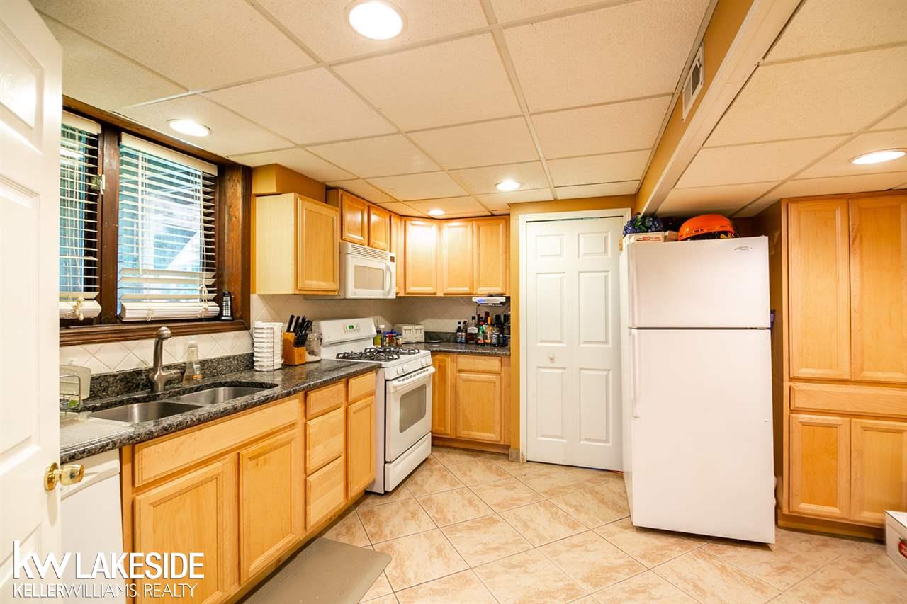 1078 Bloomview Circle Rochester, MI 48307 - Photo 29 of 40