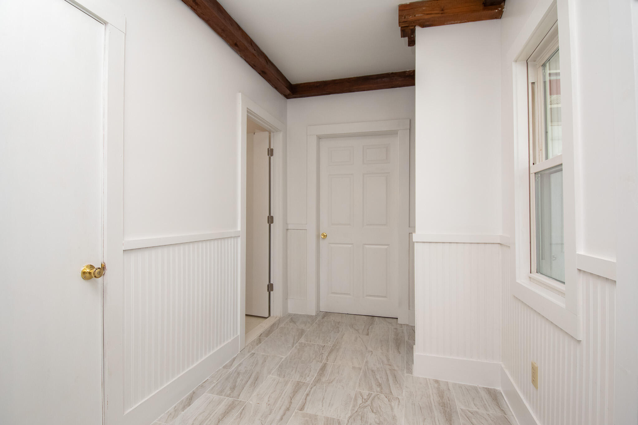43 Maple Street Dexter, ME 04930 - Photo 15 of 63 mudroom