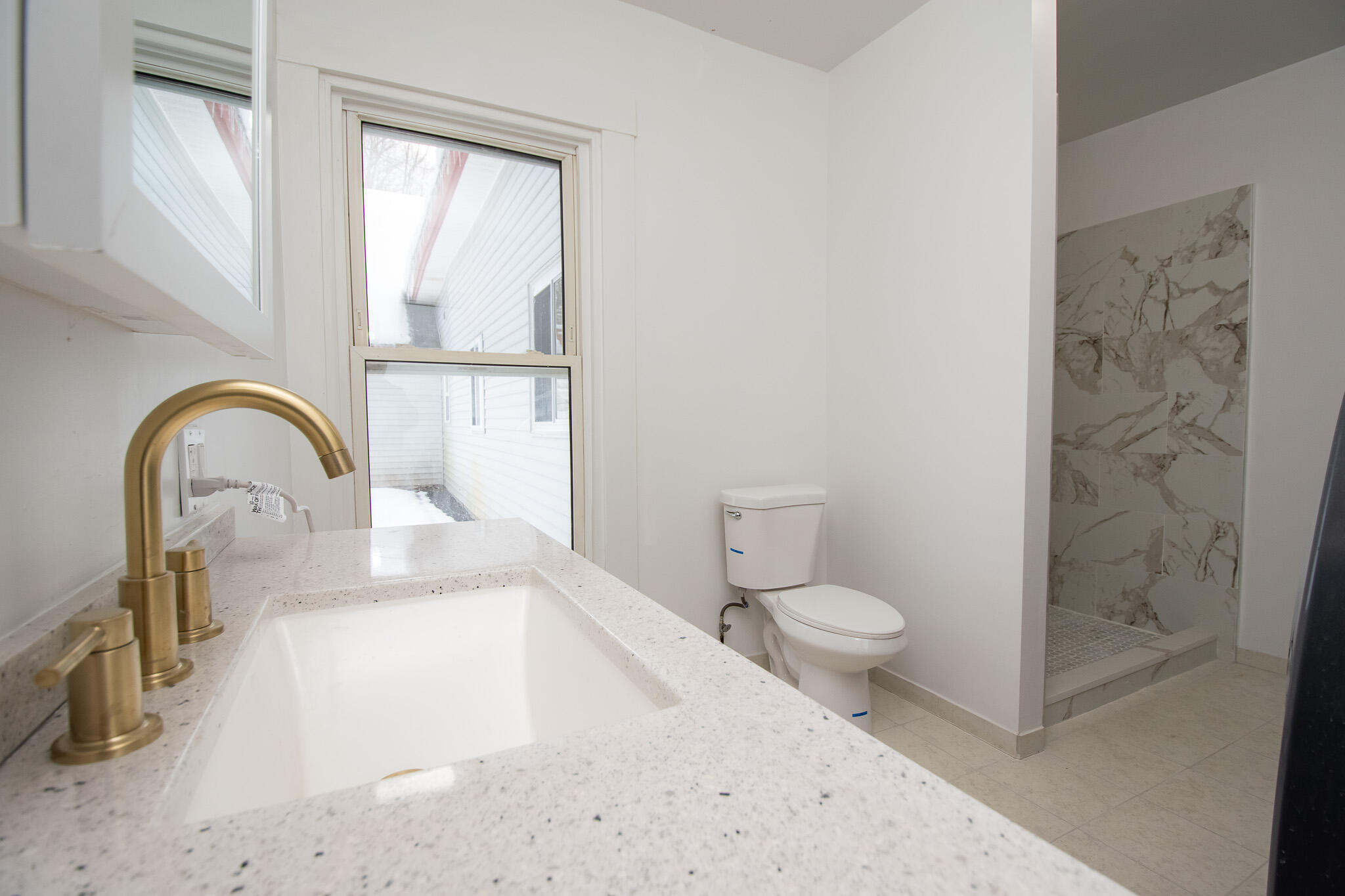 43 Maple Street Dexter, ME 04930 - Photo 25 of 63 bathroom #2