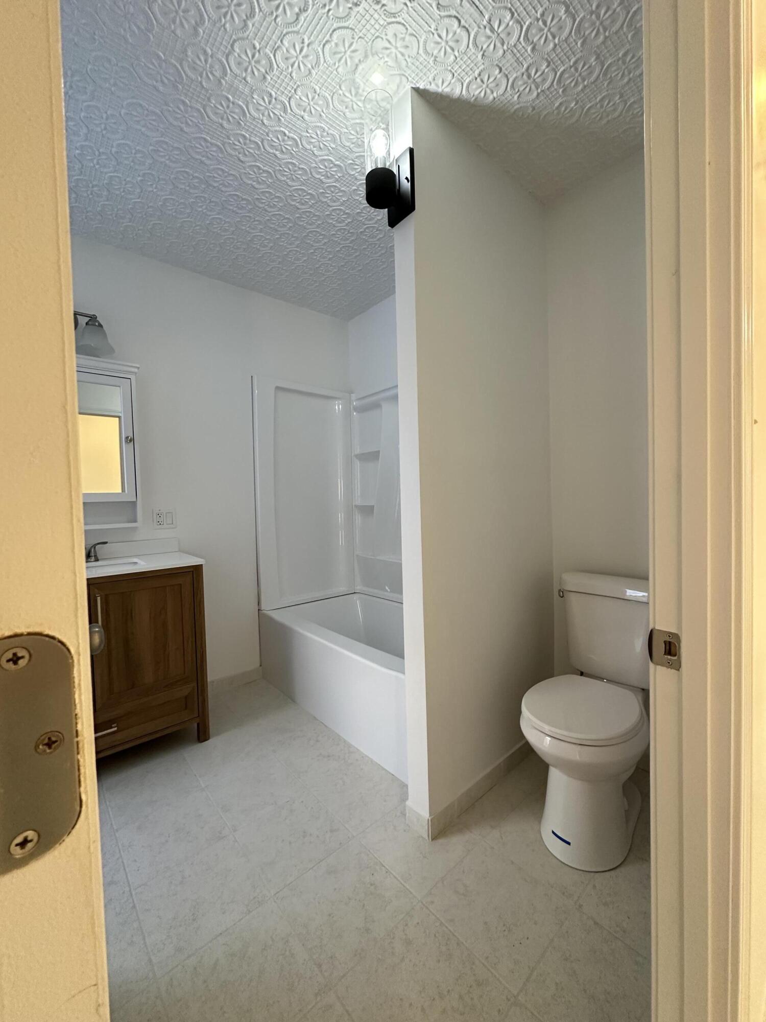 43 Maple Street Dexter, ME 04930 - Photo 38 of 63 bathroom #3