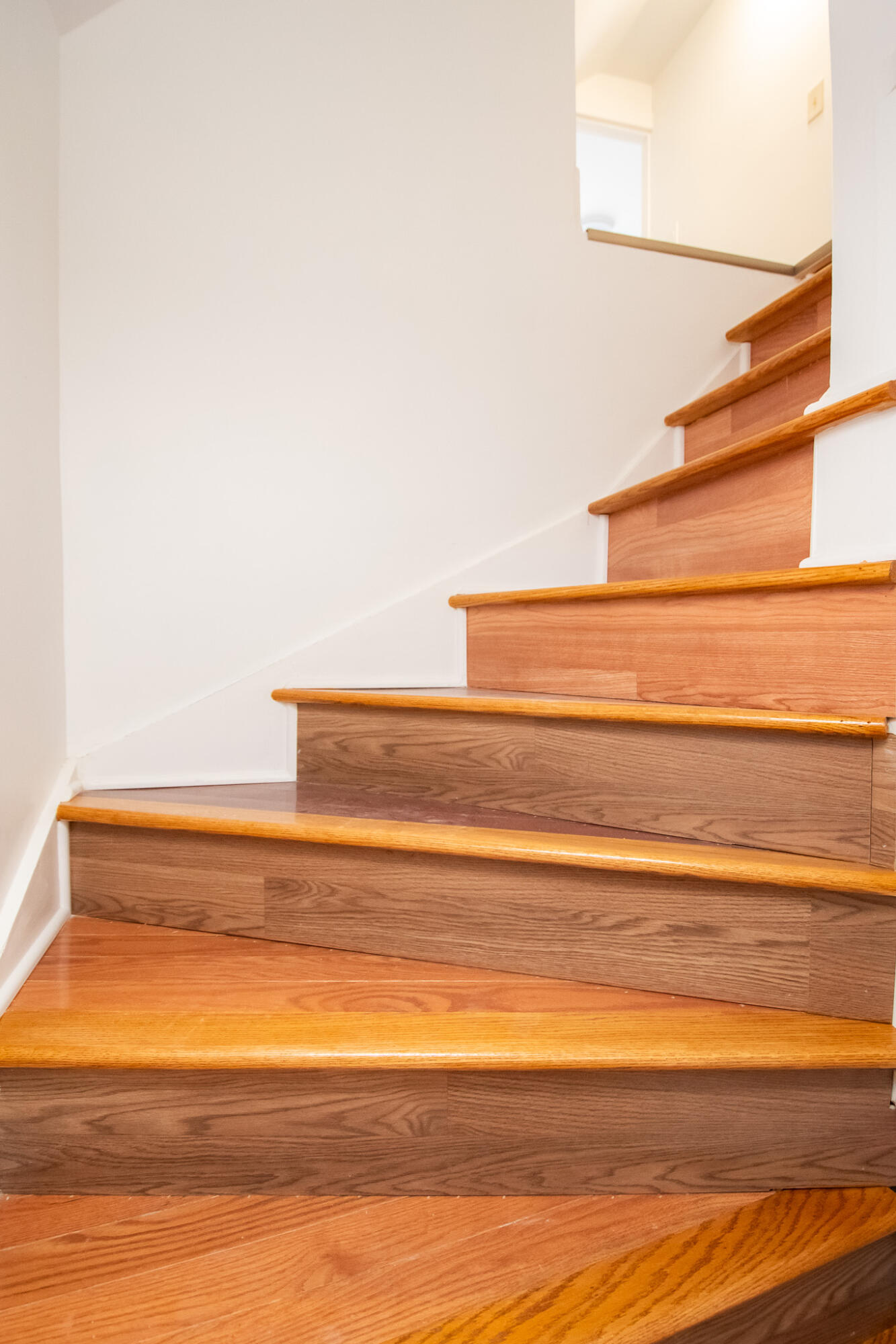 43 Maple Street Dexter, ME 04930 - Photo 41 of 63 stairs to 3rd floor