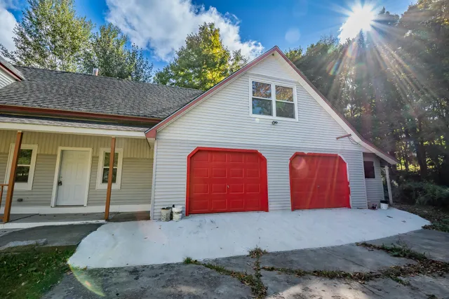 $299,000 | 43 Maple Street, Dexter, ME 04930