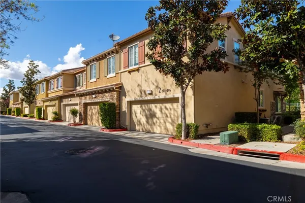 $425,000 | 30505 Canyon Hills Road, Unit 203, Lake Elsinore, CA 92532