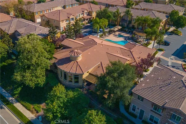 $425,000 | 30505 Canyon Hills Road, Unit 203, Lake Elsinore, CA 92532