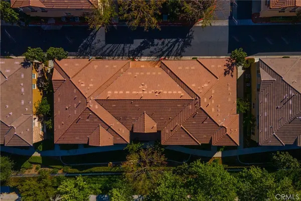 $425,000 | 30505 Canyon Hills Road, Unit 203, Lake Elsinore, CA 92532