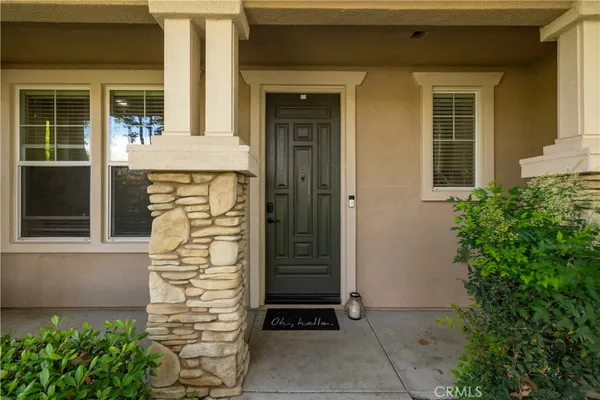 $425,000 | 30505 Canyon Hills Road, Unit 203, Lake Elsinore, CA 92532