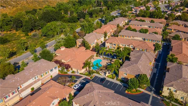 $425,000 | 30505 Canyon Hills Road, Unit 203, Lake Elsinore, CA 92532