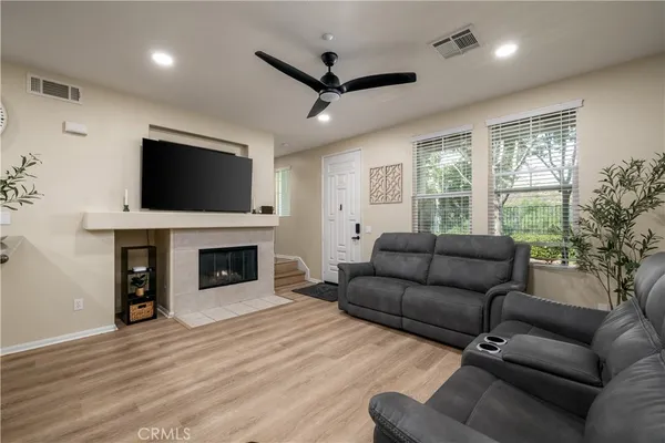 $425,000 | 30505 Canyon Hills Road, Unit 203, Lake Elsinore, CA 92532