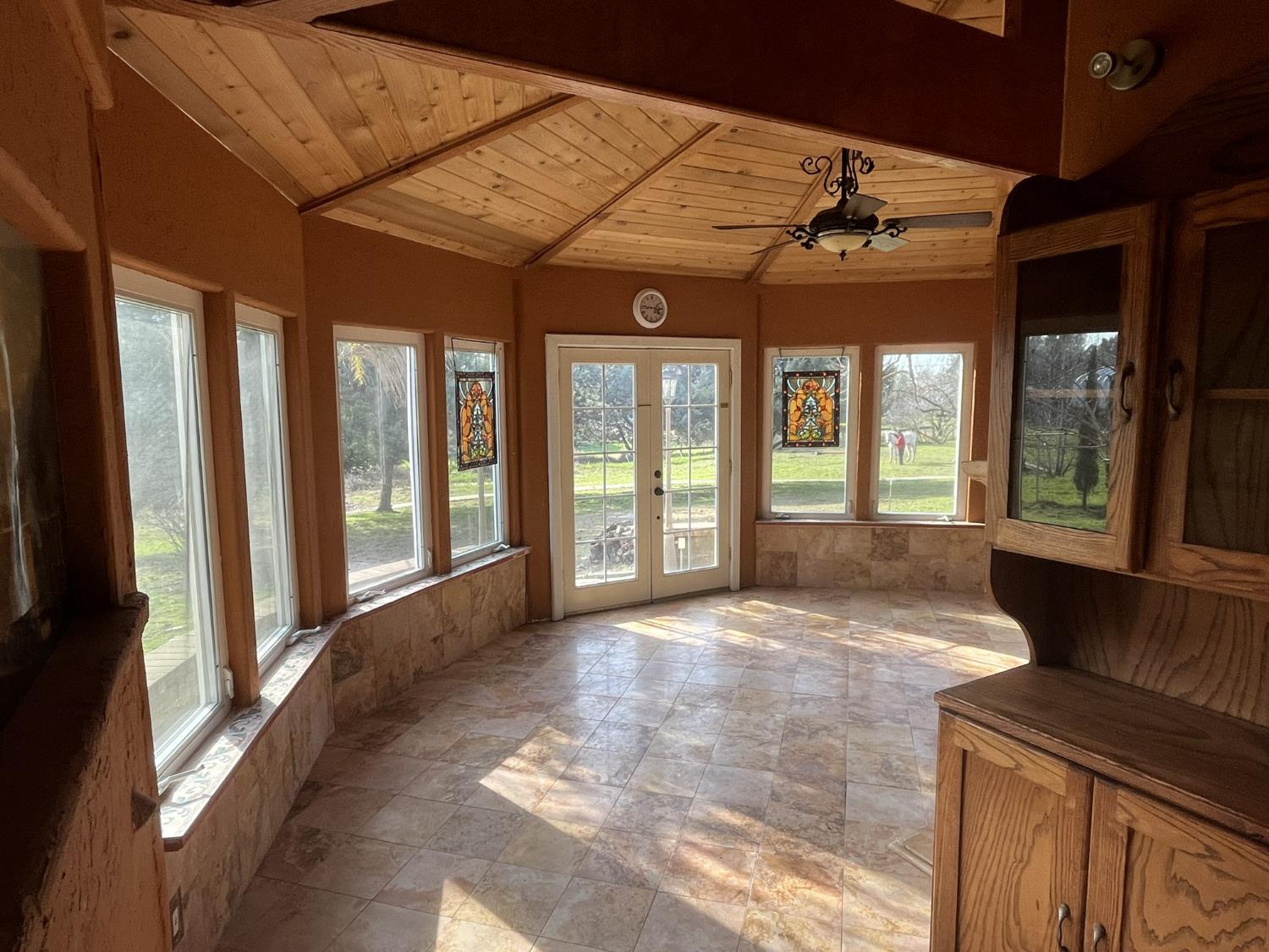 330 Elverta Road Elverta, CA 95626 - Photo 4 of 43