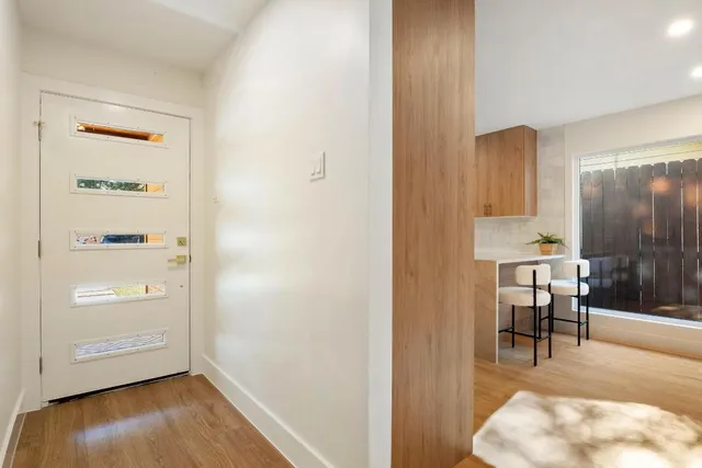 $575,000 | 7010 Meadow Run, Austin, TX 78745