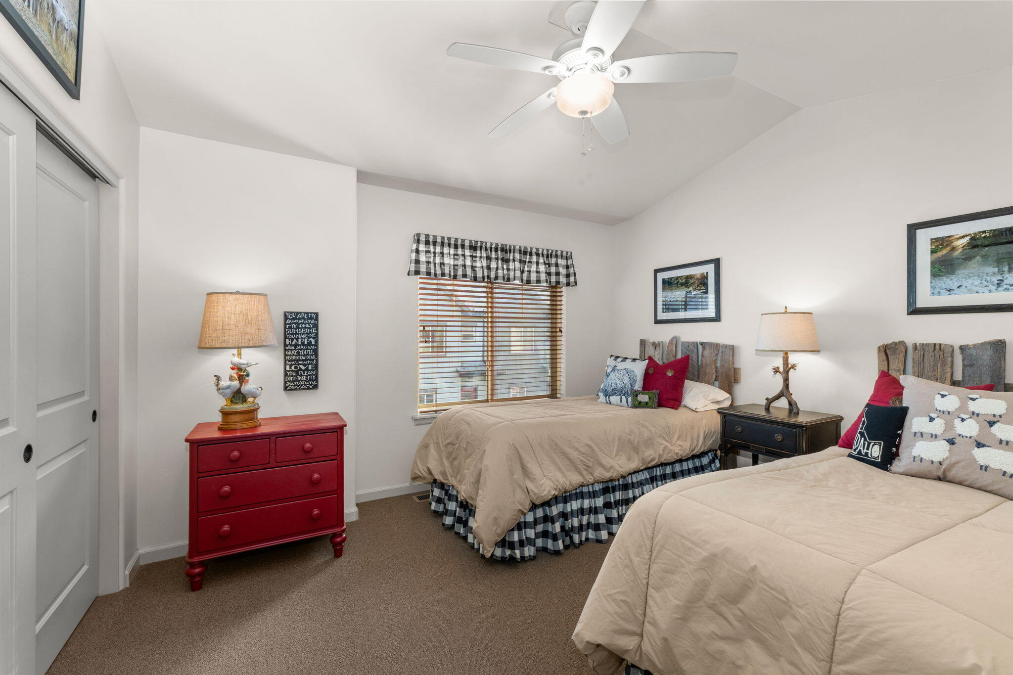 917 Heartland Way Hailey, ID 83333 - Photo 14 of 28 2nd Bedroom