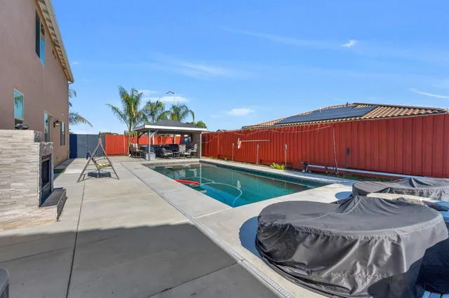 $650,000 | 2302 North Jason Avenue, Fresno, CA 93737