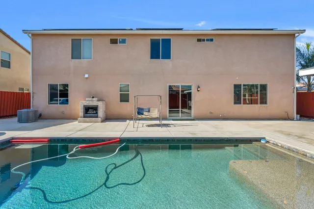 $650,000 | 2302 North Jason Avenue, Fresno, CA 93737