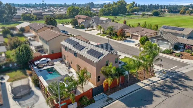 $650,000 | 2302 North Jason Avenue, Fresno, CA 93737