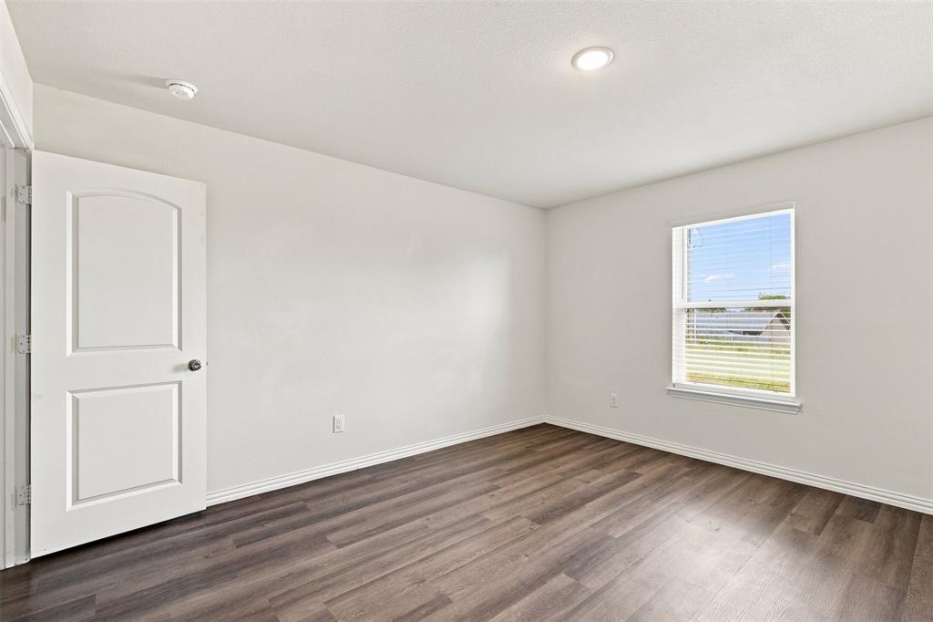 413 East Hull Street Denison, TX 75021 - Photo 18 of 22 Gallery Image 18