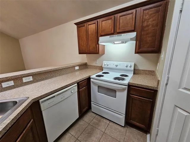 $2,175 | 17406 Energy Lane, Dallas, TX 75252