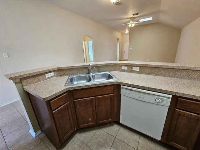 $2,175 | 17406 Energy Lane, Dallas, TX 75252