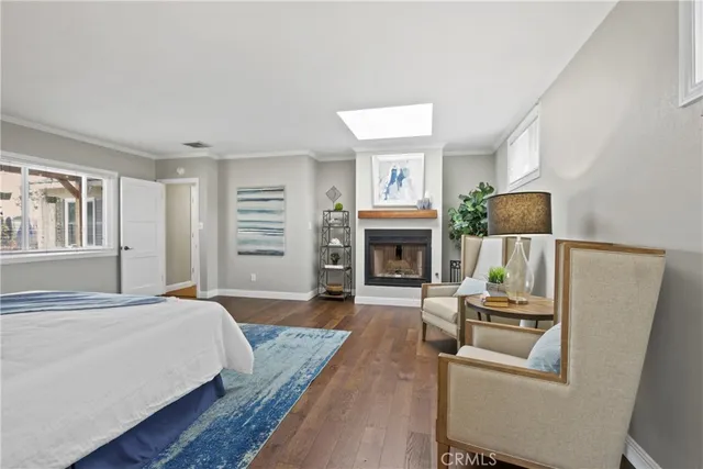 $1,225,000 | 2400 Quincy Avenue, Long Beach, CA 90815