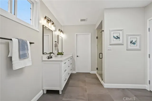 $1,225,000 | 2400 Quincy Avenue, Long Beach, CA 90815