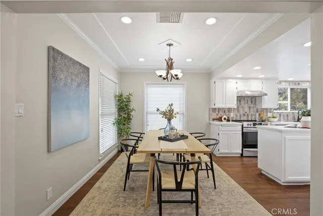 $1,225,000 | 2400 Quincy Avenue, Long Beach, CA 90815