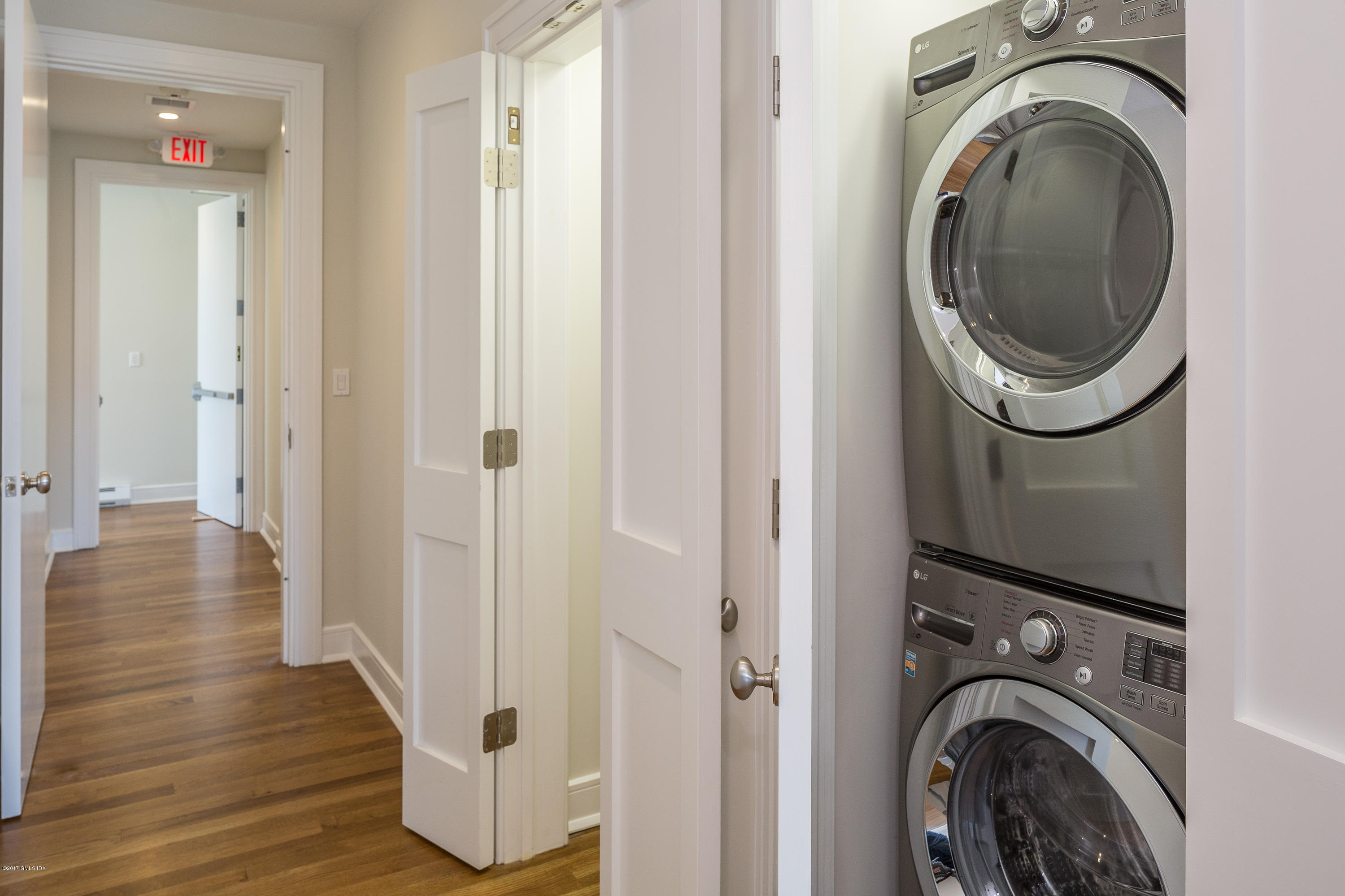 1191 East Putnam Avenue, Unit 3 Riverside, CT 06878 - Photo 3 of 12 Laundry