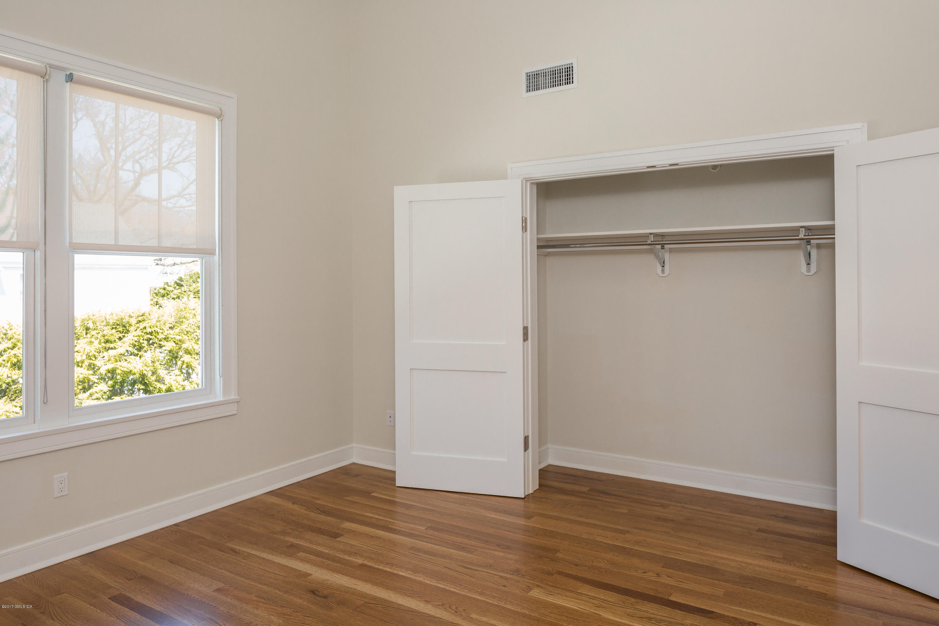 1191 East Putnam Avenue, Unit 3 Riverside, CT 06878 - Photo 4 of 12 Bedroom 1 View 2