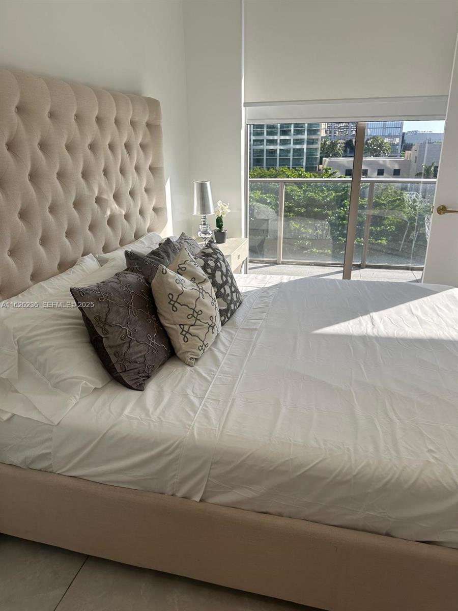 2678 Tigertail Avenue, Unit 515 Miami, FL 33133 - Photo 13 of 43