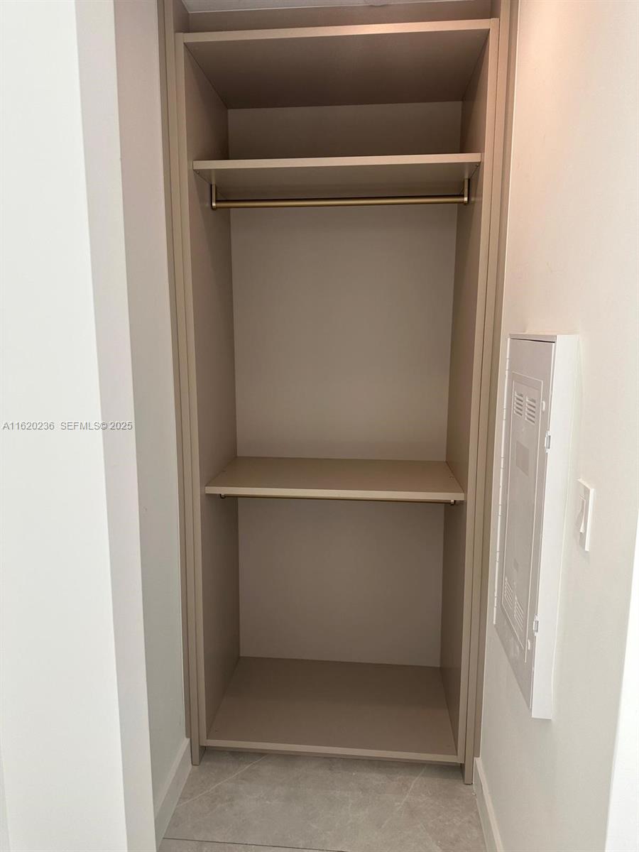 2678 Tigertail Avenue, Unit 515 Miami, FL 33133 - Photo 19 of 43