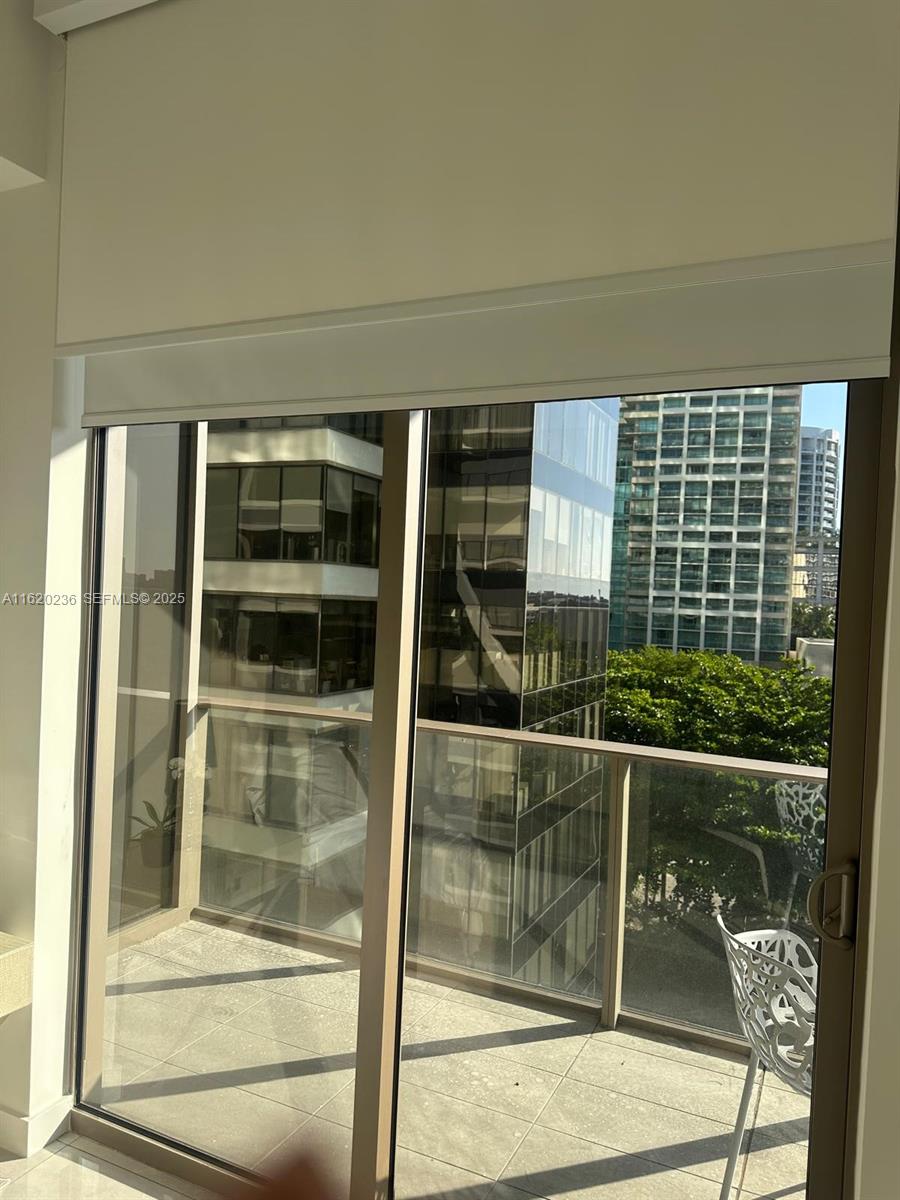 2678 Tigertail Avenue, Unit 515 Miami, FL 33133 - Photo 24 of 43