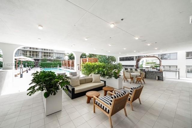 2678 Tigertail Avenue, Unit 515 Miami, FL 33133 - Photo 40 of 43