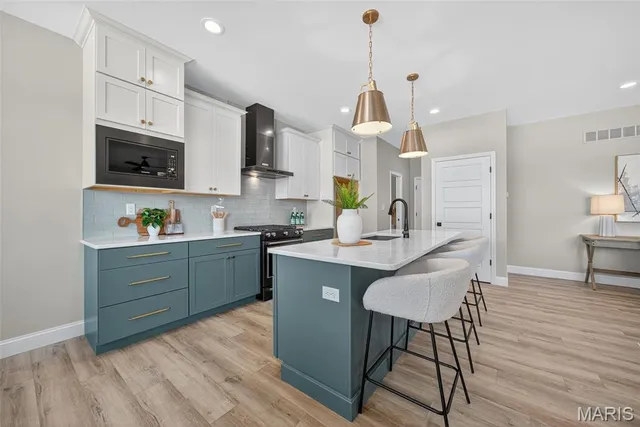 $461,735 | 41 Pheasant Ring Dr Street, St. Peters, MO 63376