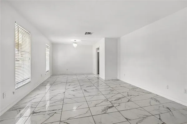 $275,000 | 2248 Stall Drive, Harvey, LA 70058