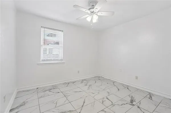 $275,000 | 2248 Stall Drive, Harvey, LA 70058