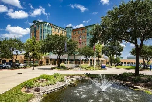 $2,250 | 10706 White Oak Park Court, Cypress, TX 77429