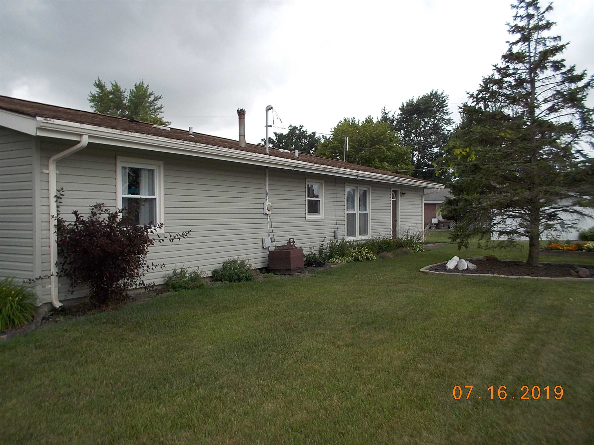 1004 Quinn Street Decatur, IN 46733 - Photo 3 of 13