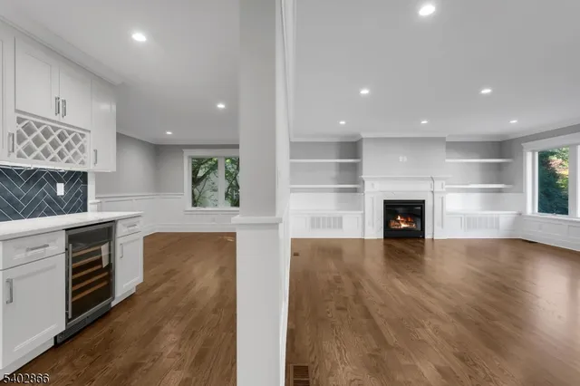 $1,375,000 | 117 West Oak Street, Bernards, NJ 07920