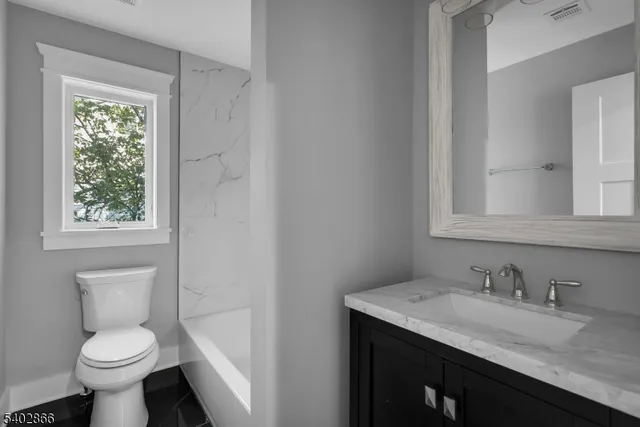 $1,375,000 | 117 West Oak Street, Bernards, NJ 07920