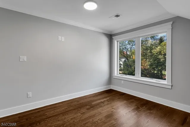 $1,375,000 | 117 West Oak Street, Bernards, NJ 07920